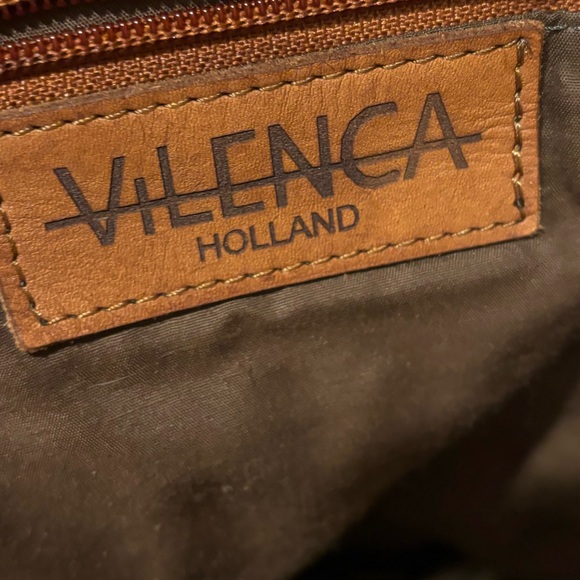 Vilenca Holland leather woven backpack adjustable strap zip around close cognac - Picture 7 of 12